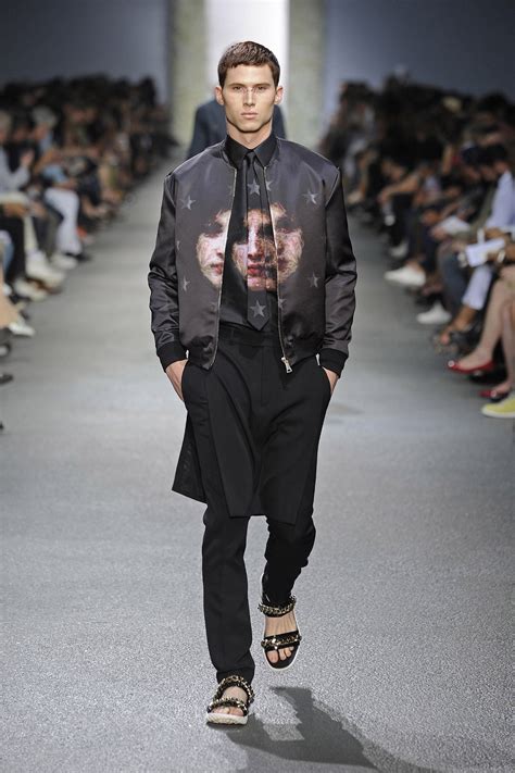 givenchy spring mens 2013|Givenchy Spring 2013 Menswear Fashion Show .